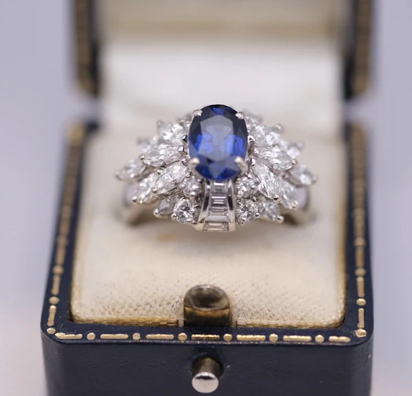 Royal Blue Ceylon Sapphire & Diamond Ring - image 3