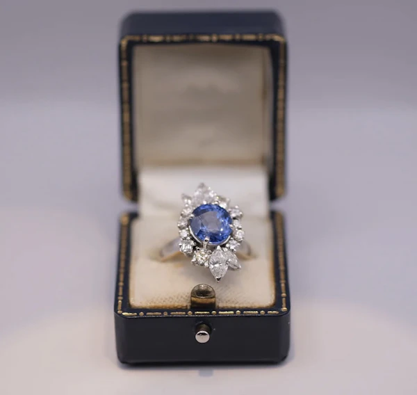 Ceylon Sapphire & Diamond Ring - image 3