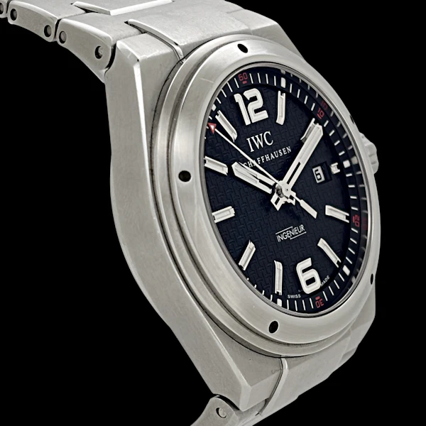 IWC INGENIEUR AUTOMATIC 46mm with BOX AND EXTRA SPARE RUBBER STRAP - IW323604 - image 3