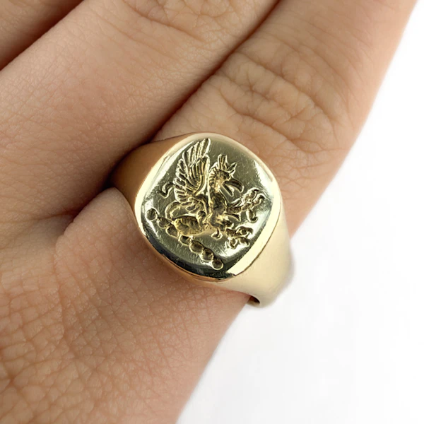 Vintage Gryphon Intaglio Signet Ring - Saddingtons Jewellery Stand 375 - image 4
