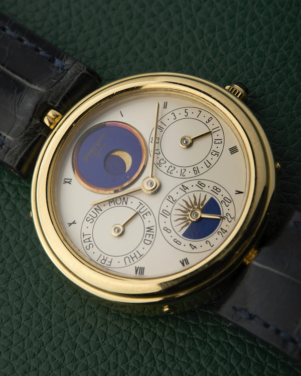 Gérald Genta Day-Date Ref. G2826.4 Moonphase 18K Yellow Gold - image 13