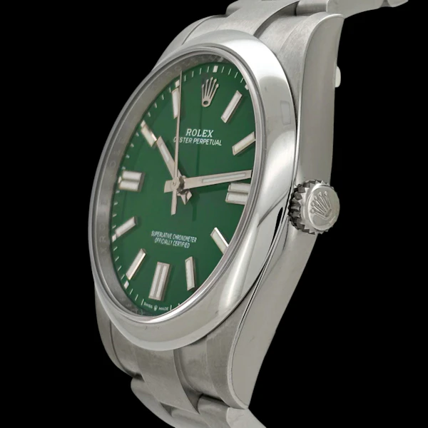 ROLEX OYSTER PERPETUAL 41 GREEN FULL SET FULL STICKERS 2023 - 124300-0005 - image 2