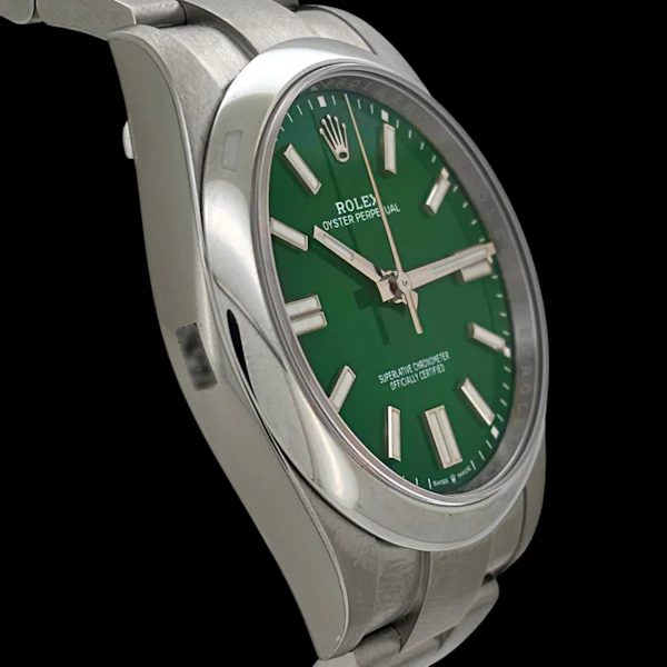 ROLEX OYSTER PERPETUAL 41 GREEN FULL SET FULL STICKERS 2023 - 124300-0005 - image 3