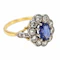 Oval sapphire & Diamond cluster ring, 18 carat yellow gold and platinum - image 4