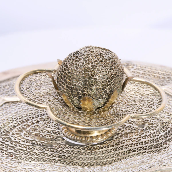 Antique Rare 18th-Century Chinese Silver Filigree Lidded Basket - image 6