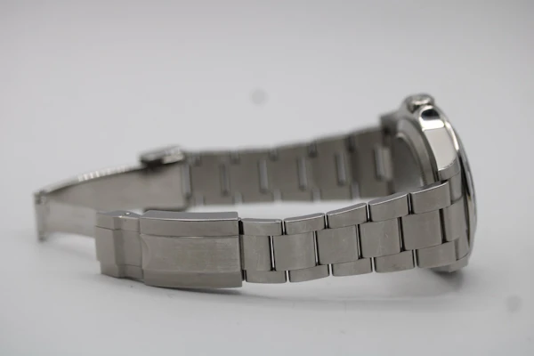 Rolex Explorer II 216570 Box and Papers 2015 incl. 2020 Rolex Service - image 9