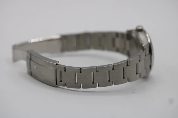 Rolex Oyster Perpetual 34mm 124200 Pistachio 2026 Full Unworn Set - image 11