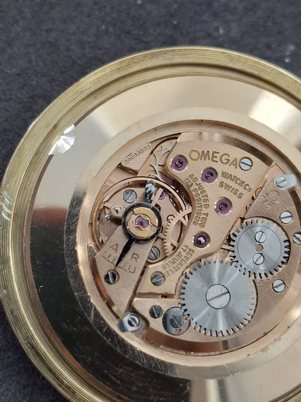 Omega Vintage Cal 620 9ct Gold - 3115487 Case Marked - image 13