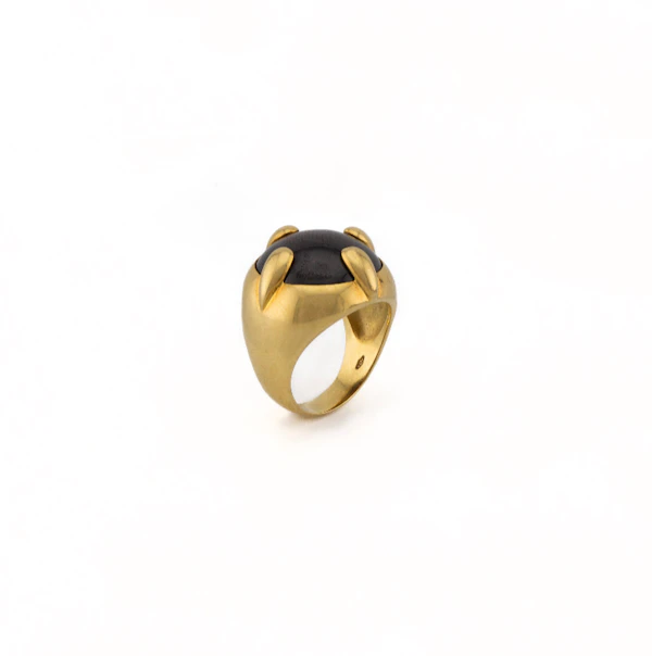 18ct Heavy Cabochon Garnet Ring - image 1