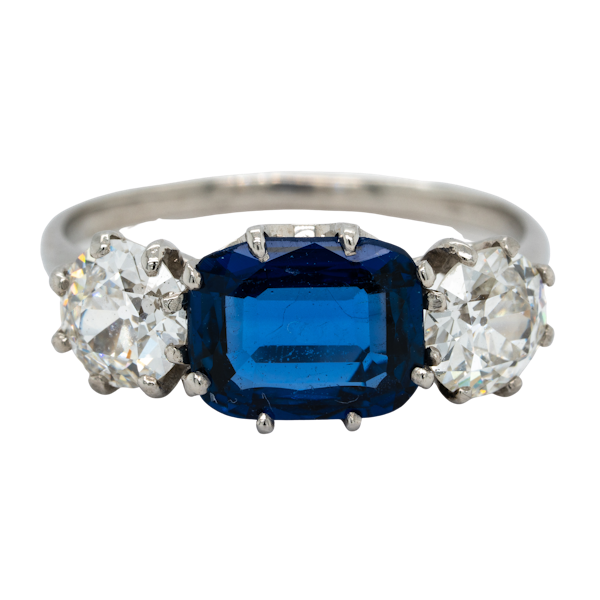 Sapphire and diamond three stone diamond ring - image 1