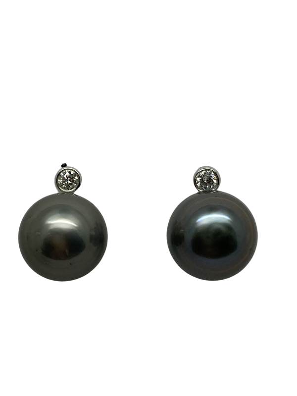 18 K white gold Diamond and Pearl Earrings - image 1