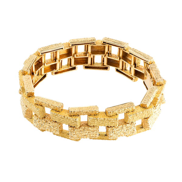Vintage Bracelet in 18 Karat Gold of Interlocking Brick Design, French circa 1950. - image 1
