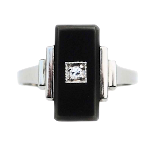 An Art Deco Onyx Diamond Ring