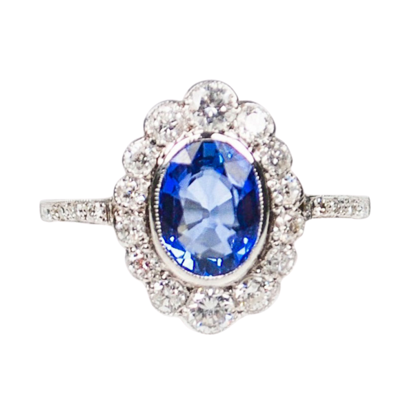 A Sapphire Diamond ring - image 2