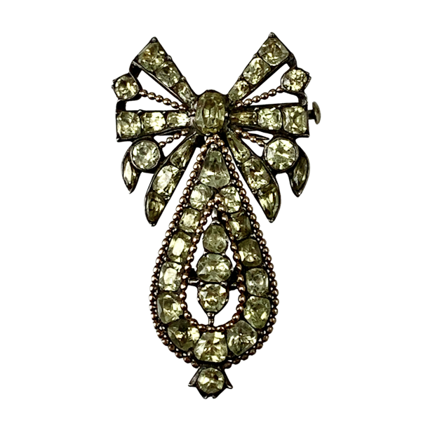 Portuguese ca 1770 brooch with chrysolite - image 1