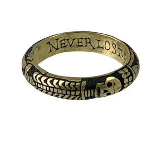 Seventeenth century Memento more gold ring
