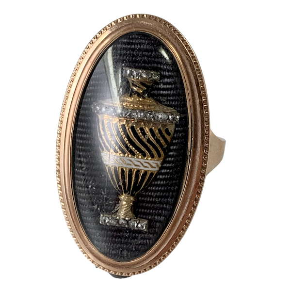 1781 gold memorial ring - image 1