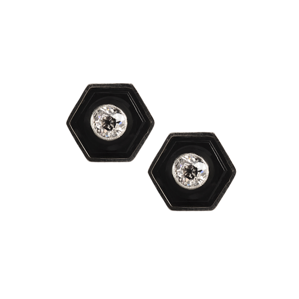 A Pair of Onyx Diamond Gold Stud Earrings - image 1