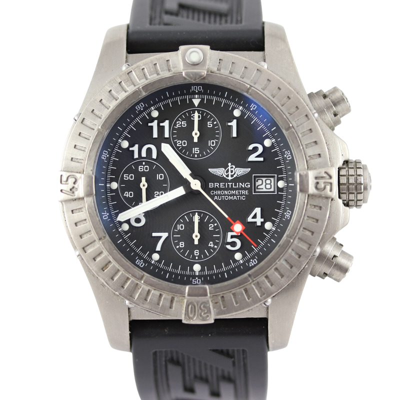 Breitling chrono avenger outlet titanium