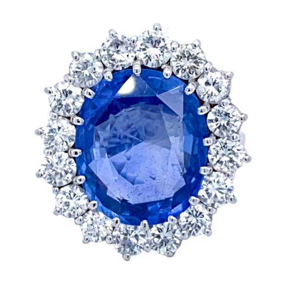Large sapphire and diamond cluster ring. Certificated - image 1