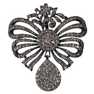 Eighteenth century paste pendant