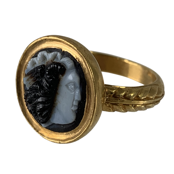 Ancient Roman cameo of Medusa in gold ring - image 1