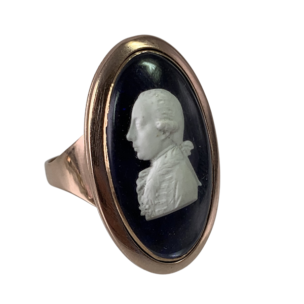 Tassi portrait ring 1770 - image 1