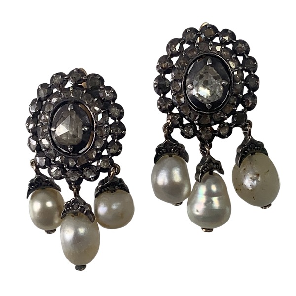 Pair of 1760 silver earrings with diamonds and pearls - image 1