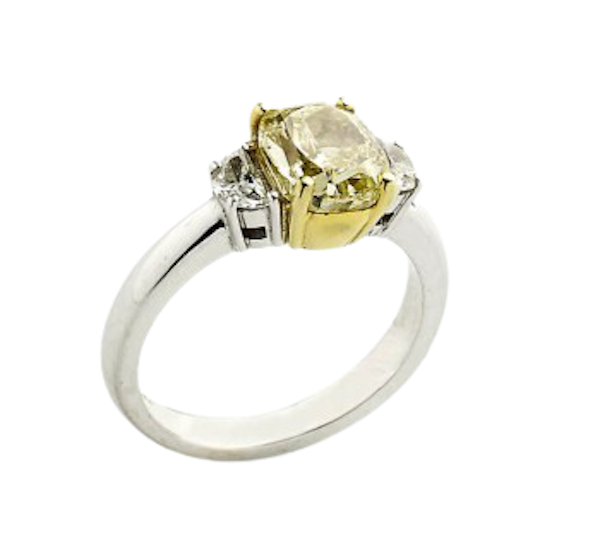 Fancy Yellow Diamond Ring, 2.01ct - image 1