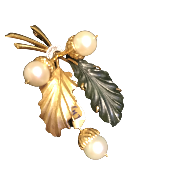 1960s 18ct Gold Pearl and Nephrite Brooch - image 1