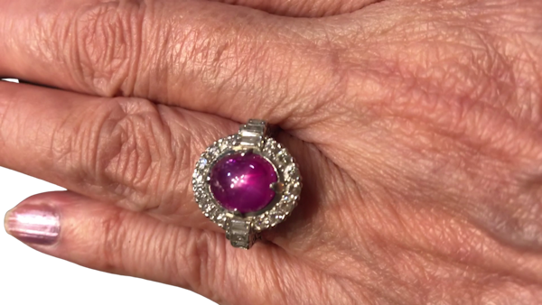 1930s Star Ruby Ring with Diamonds - image 1