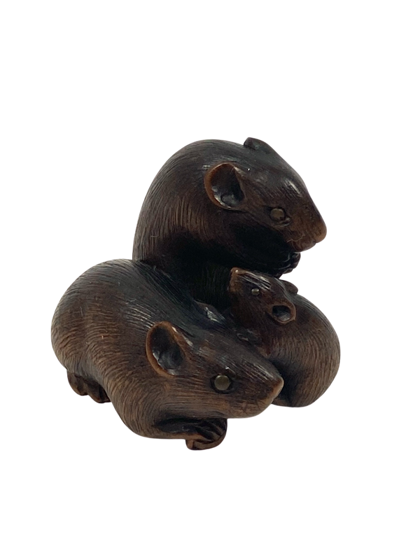 Signed Wood netsuke of rats - image 1