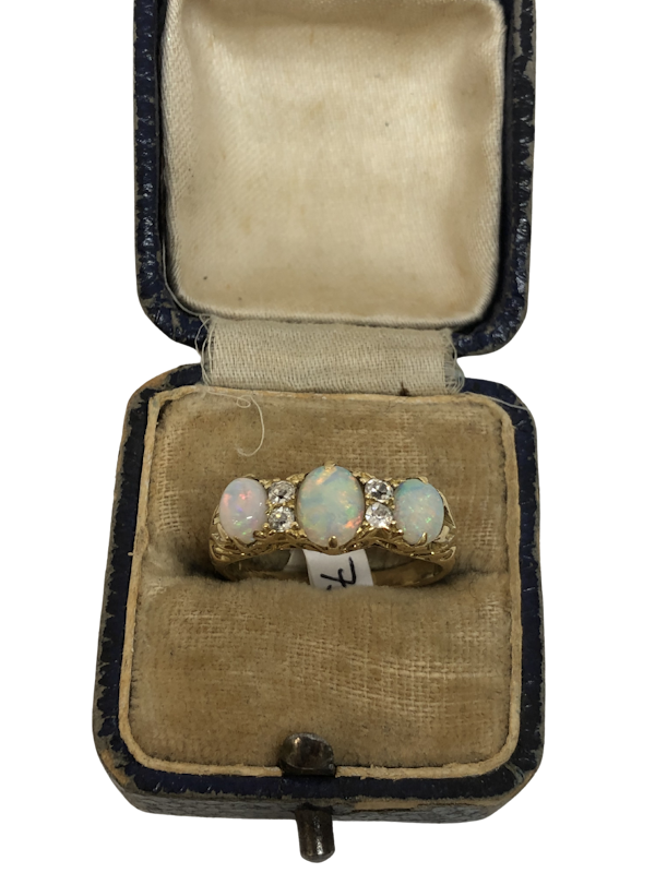 Victorian opal diamond ring - image 1
