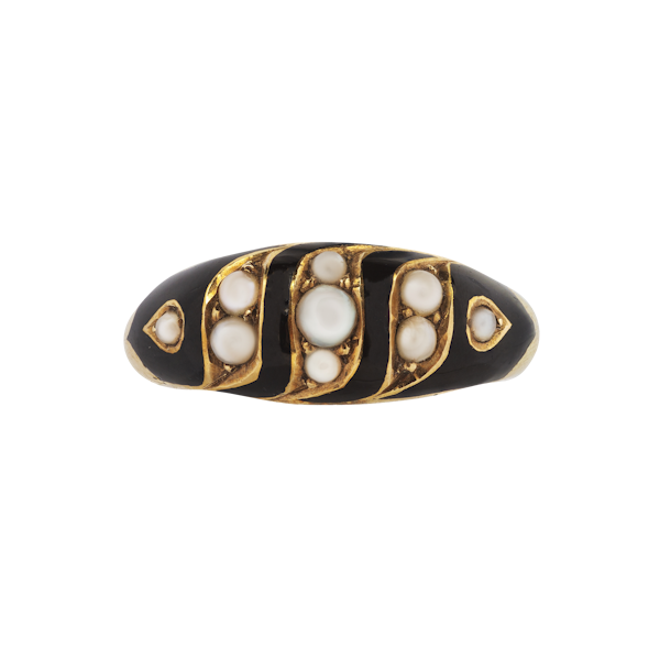A Victorian Enamel Pearl Gold Ring - image 2