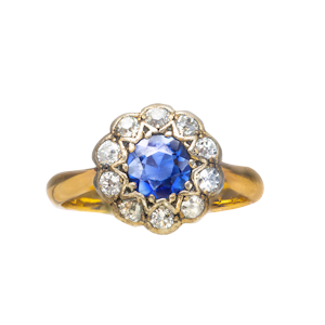 A Sapphire Diamond Cluster Ring