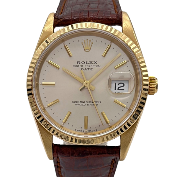 ROLEX OYSTER PERPETUAL DATE 15238 FULL SET - image 1