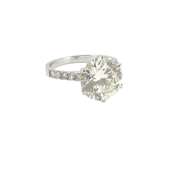 Solitaire Diamond Ring 5.51 carats - image 1