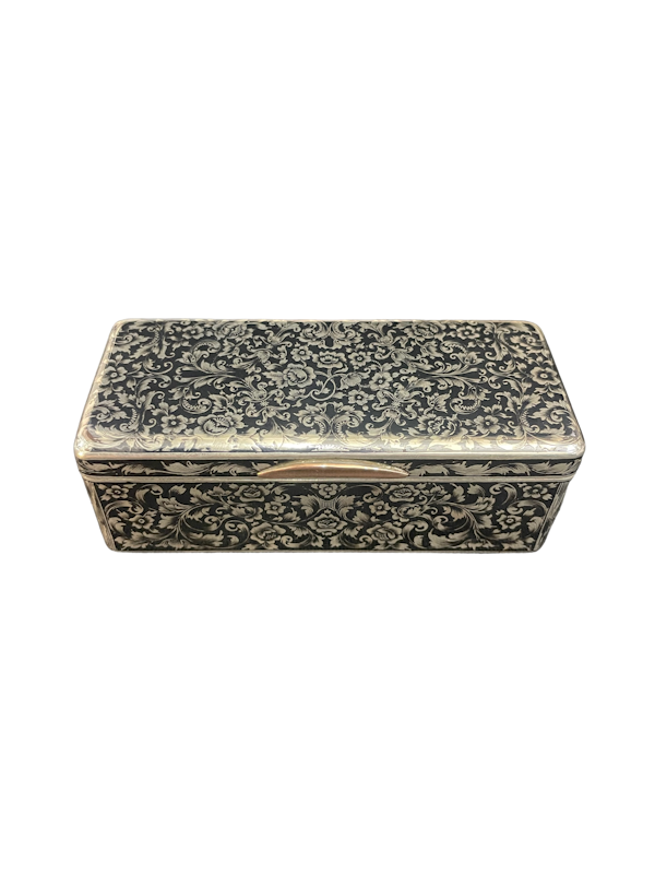 Antique Russian guild and Niello snuff box, Moscow 1858. - image 1
