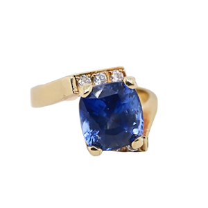 Retro sapphire and diamond abstract ring