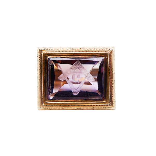 15/18 ct. rose gold  carved amethyst antique seal with masonic symbol - image 1