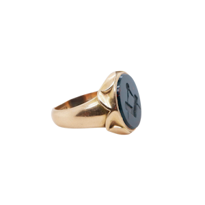 Antique 15 ct. gold and bloodstone signet ring with carved  Masonic symbols