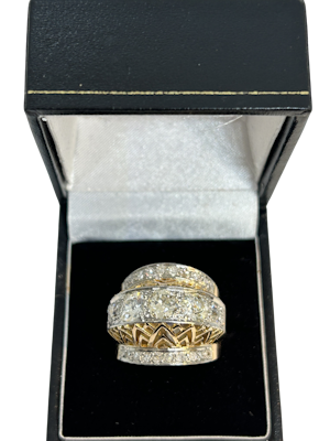 Nice 1950,s French diamond ring at Deco&Vintage Ltd