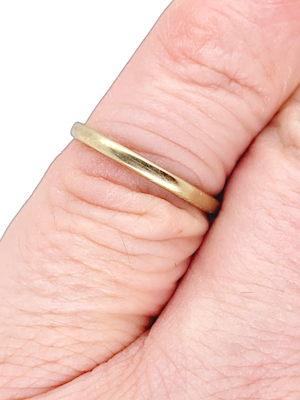Bride's 18ct gold wedding band SKU: 7063 DBGEMS