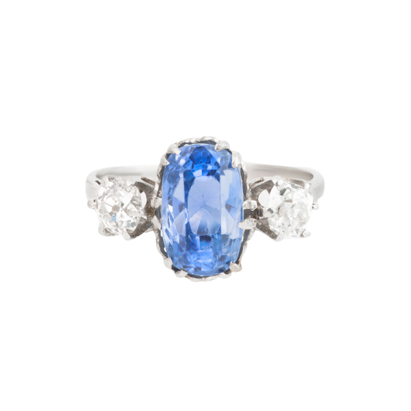 A Sri Lankan Sapphire Diamond Ring - image 2