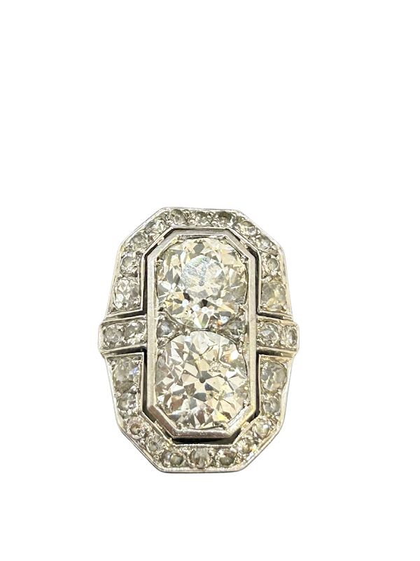 Beautiful Art Deco French diamond platinum ring at Deco&Vintage Ltd - image 1
