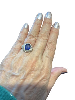 Edwardian 3.5 ct Sapphire ring