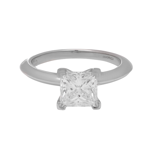 Tiffany & Co. Platinum ring with 1.19 cts. Princess-cut diamond - image 1