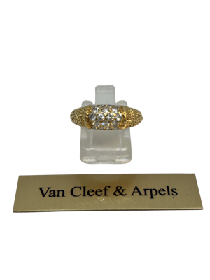 Van Cleef & Arpels Philippine Diamond ring, Deco&Vintage, stand 324
