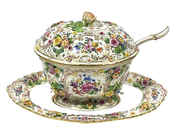 Meissen reticulalated tureen - image 1