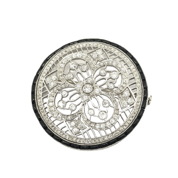 Circular Art Deco Brooch - image 1